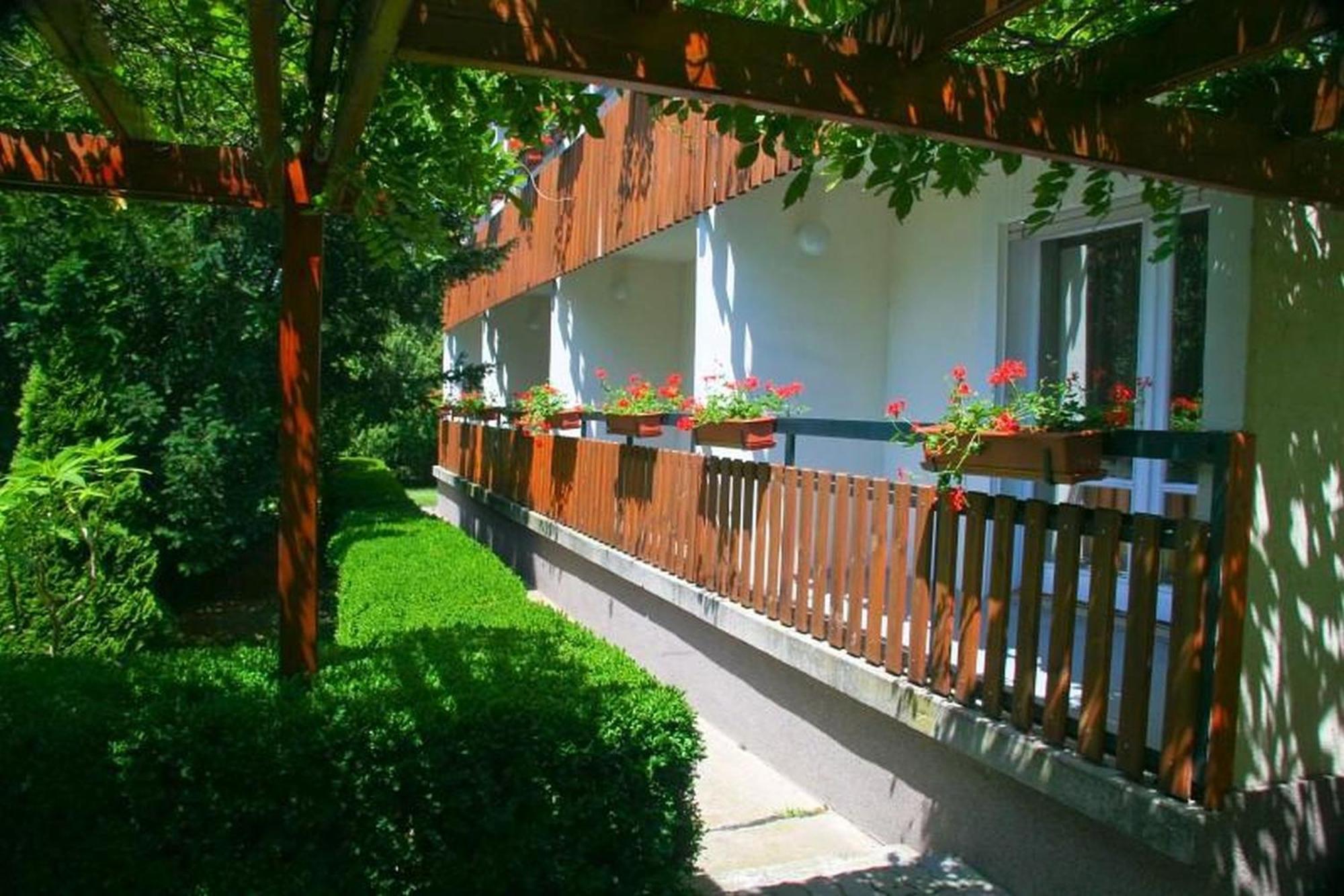Hotel Pergola Panzio Balatonföldvár Zewnętrze zdjęcie